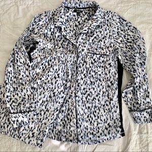 Vera Wang Leopard Fleece Pajama Set EUC